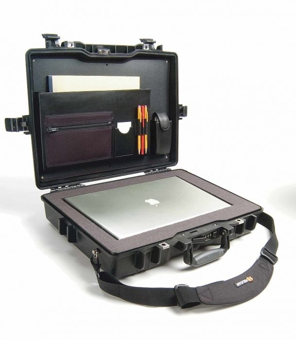 Peli 1495 CC2